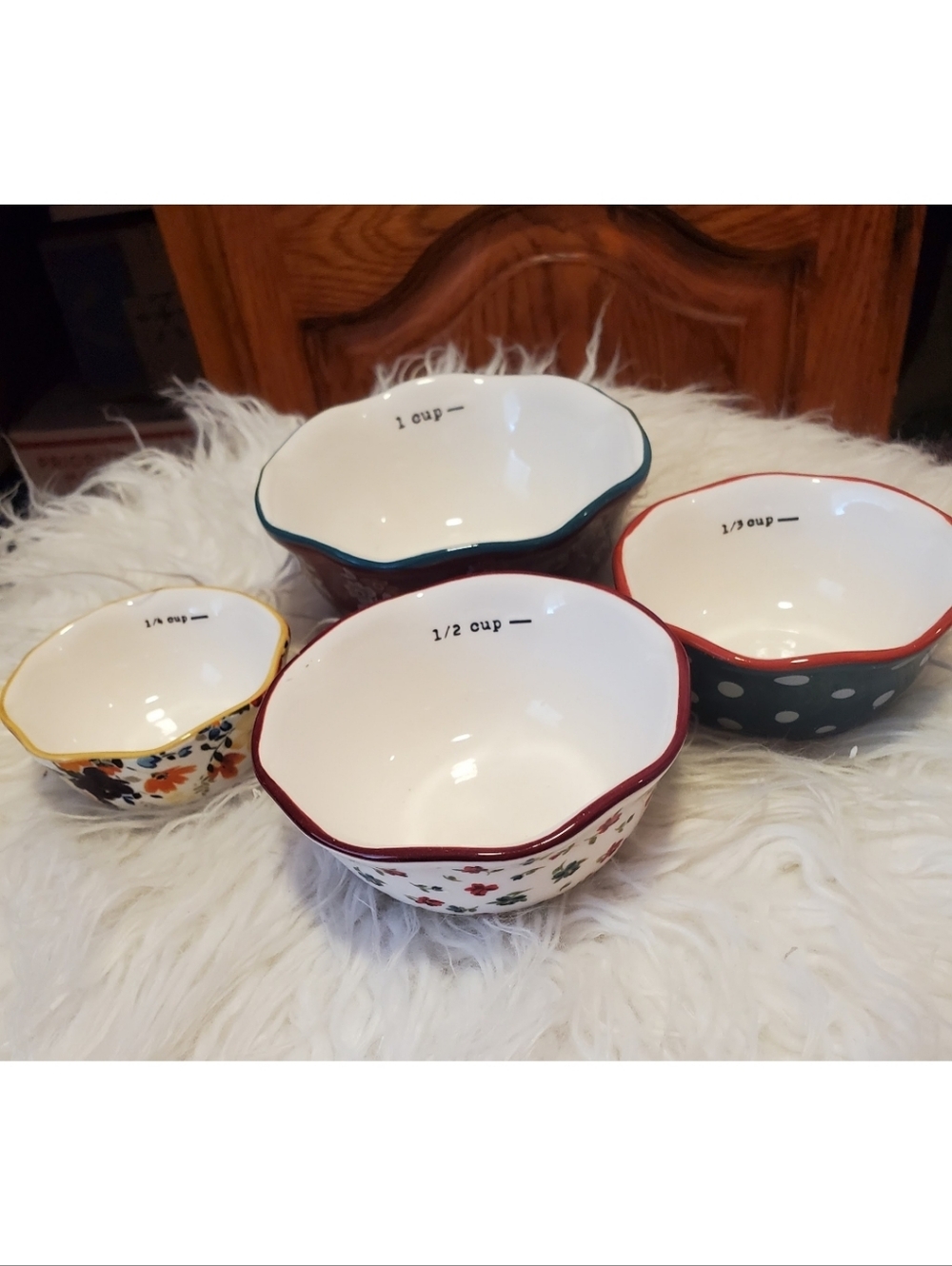 New Set of Pioneer Woman Measuring Spoons and Cups - Picture 7 of 11